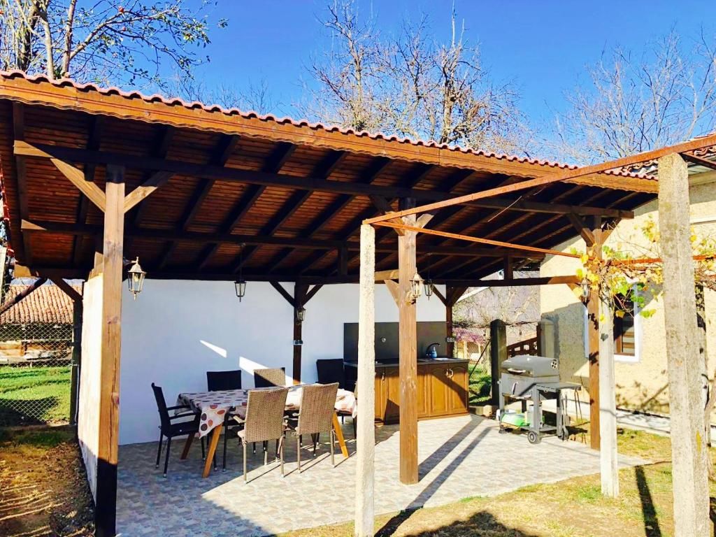 Дома для отпуска Guest House Stoyanovata Kashta - Стояновата къща Елена-37
